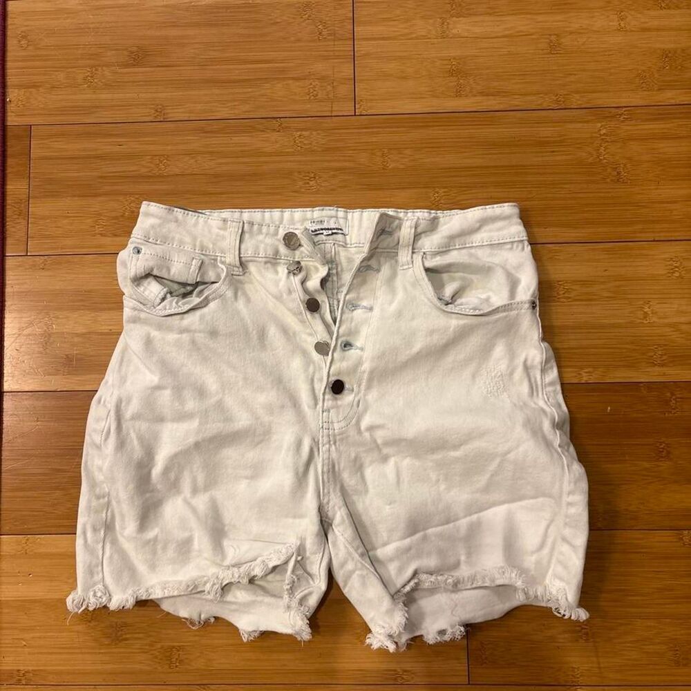We-wore-what Women's White and Cream Shorts